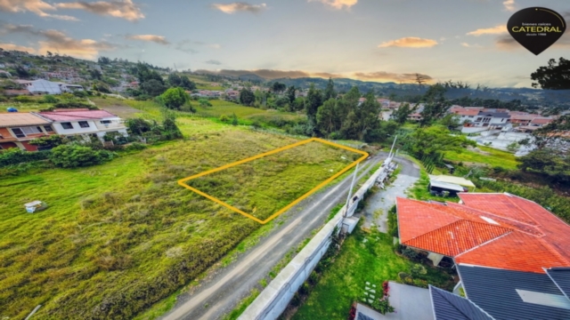 Sitio Solar Terreno de Venta en Cuenca Ecuador sector Sector del Estadio