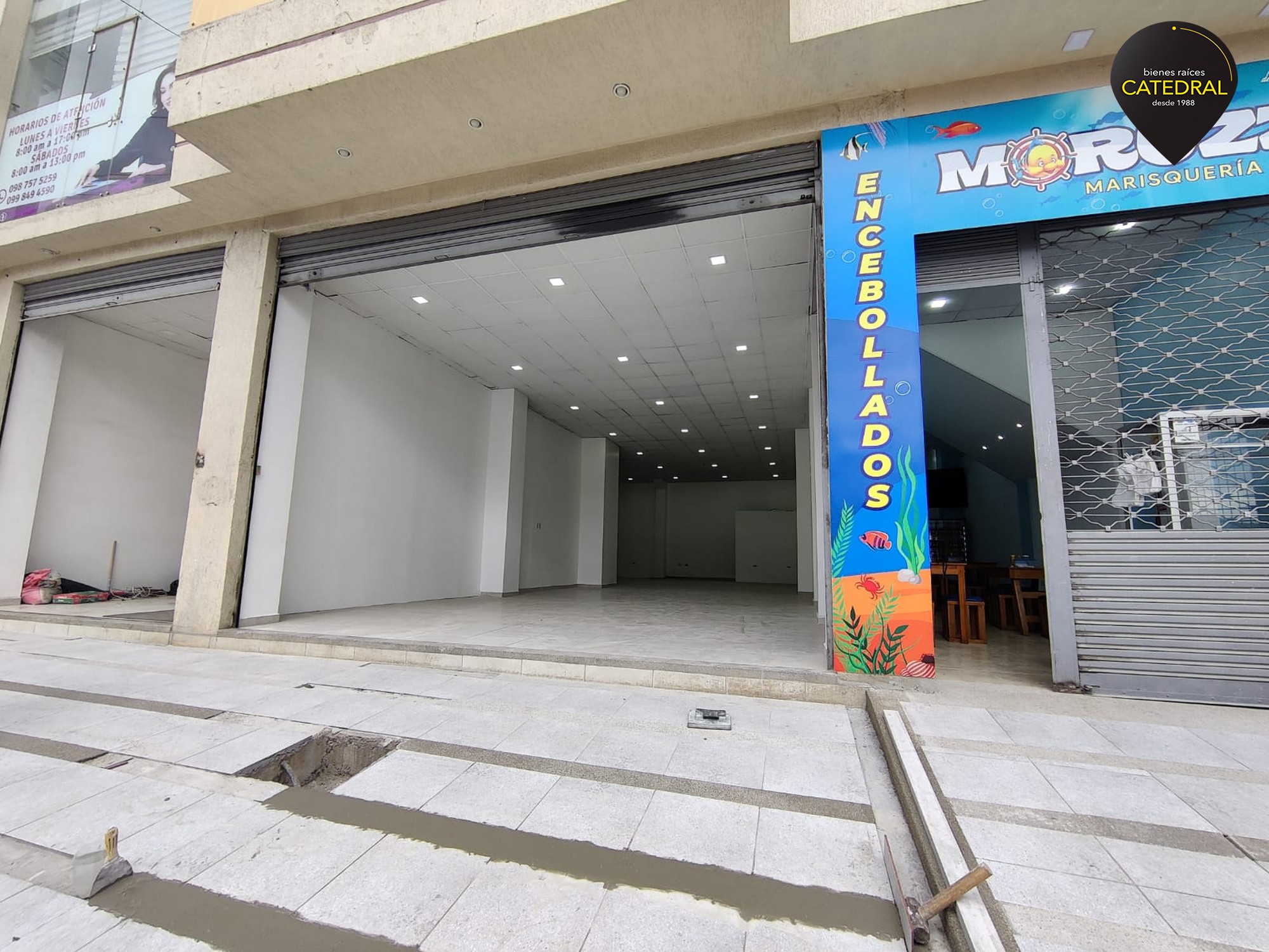 Local Comercial/Oficina de Alquiler en Cuenca Ecuador sector Av. 24 de mayo