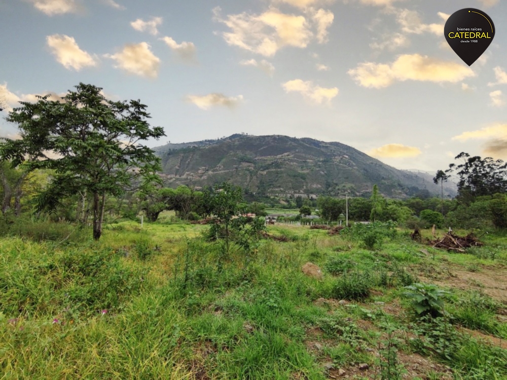 Terreno de Venta en Azogues Ecuador sector Uzhupud, Paute