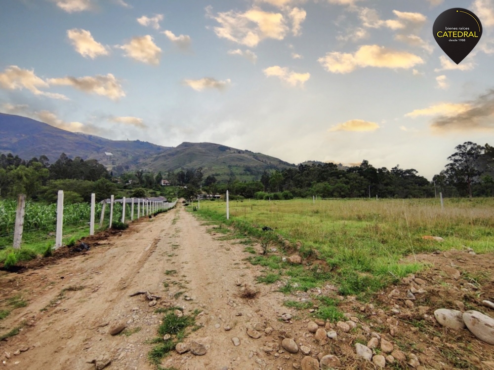 Terreno de Venta en Azogues Ecuador sector Uzhupud, Paute