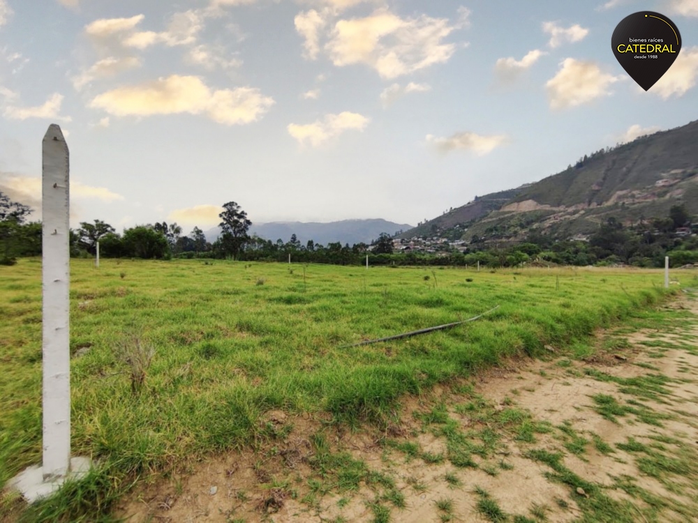 Terreno de Venta en Azogues Ecuador sector Uzhupud, Paute