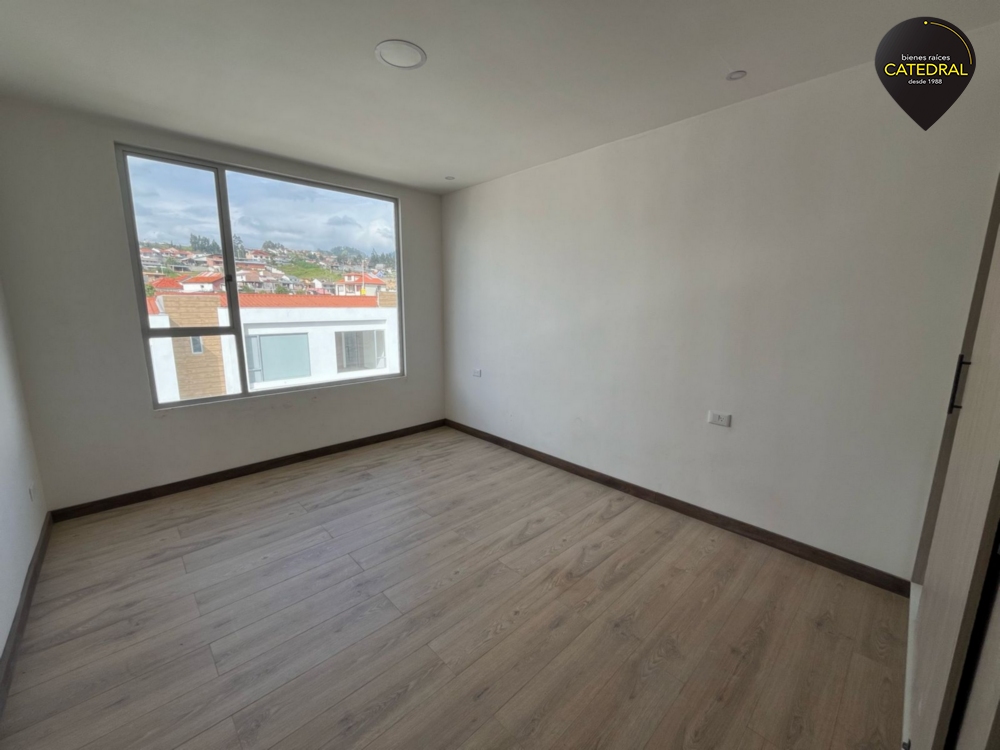 Departamento de Venta en Cuenca Ecuador sector Primero de Mayo 