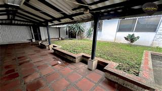 Villa Casa de Venta en Guayaquil Ecuador sector Kennedy - Cerca al Policentro 