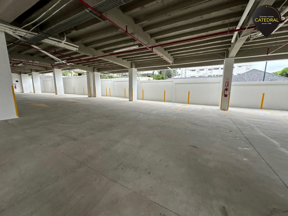 Departamento de Venta en Guayaquil Ecuador sector Ceibos  - Av. Leopoldo Carrera