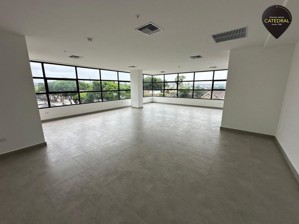 Edificio de Venta en Guayaquil Ecuador sector Los Ceibos