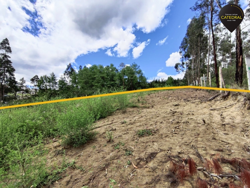 Terreno de Venta en Azogues Ecuador sector Zhullin Autopista