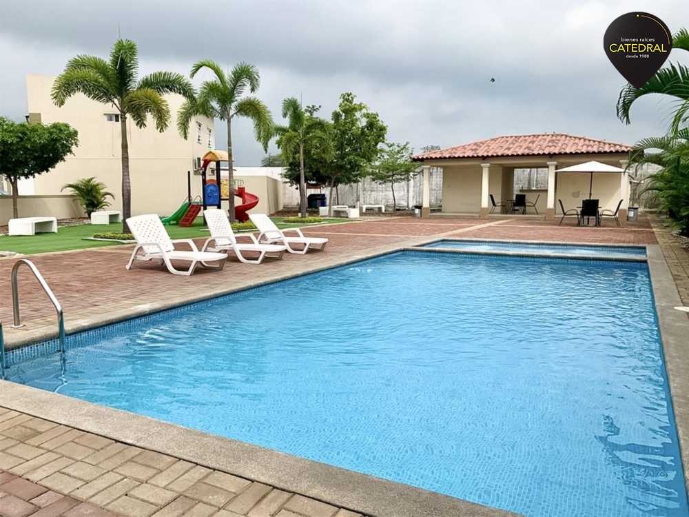 Villa Casa de Venta en Guayaquil Ecuador sector Urb. Gran Vittoria