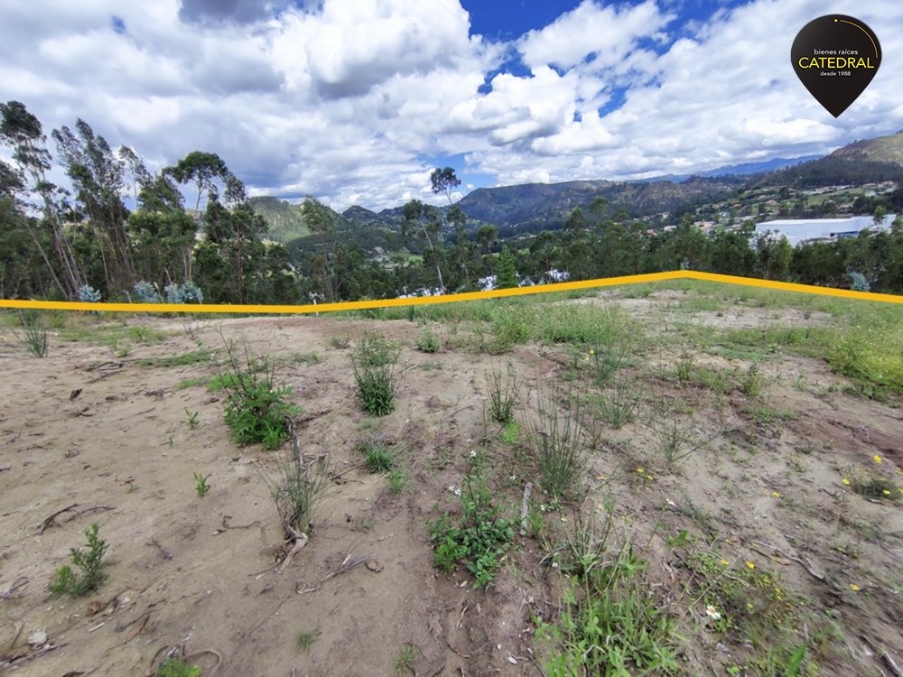 Terreno de Venta en Azogues Ecuador sector Zhullin 