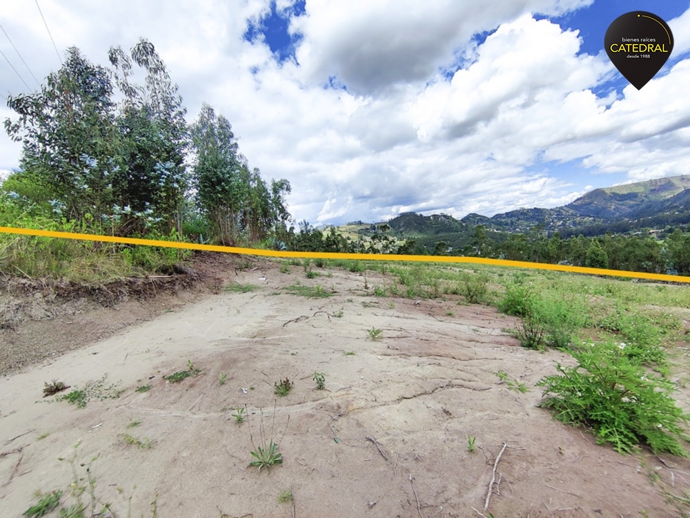 Terreno de Venta en Azogues Ecuador sector Zhullin 