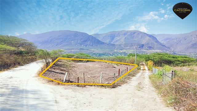 Sitio Solar Terreno de Venta en Cuenca Ecuador sector Yunguilla - Lacay Bajo