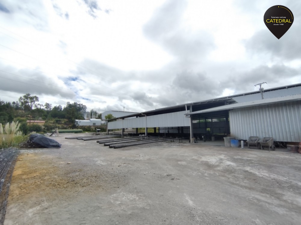 Nave Industrial de Venta en Azogues Ecuador sector Descanso-Zumbahuayco