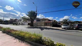 Villa Casa de Venta en Cuenca Ecuador sector UDA - BOMBEROS 