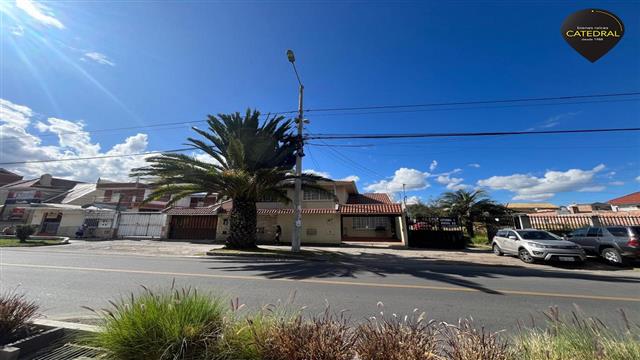 Villa Casa de Venta en Cuenca Ecuador sector UDA - BOMBEROS 