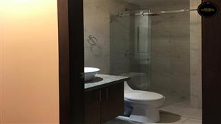 Departamento de Venta en Cuenca Ecuador sector Av. Americas - SuperStock