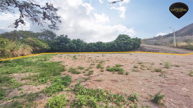 Sitio Solar Terreno de Venta en Cuenca Ecuador sector Patapata - Yunguilla