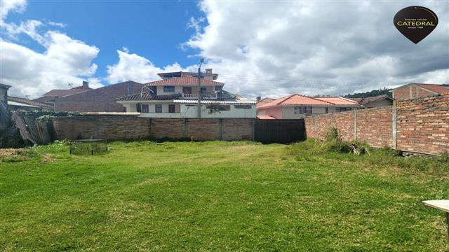 Sitio Solar Terreno de Venta en Cuenca Ecuador sector Av. 27 de Febrero