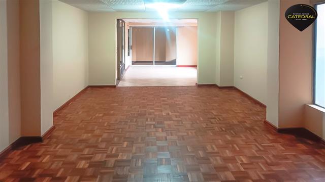 Departamento de Venta en Cuenca Ecuador sector Parque Calderon - Centro