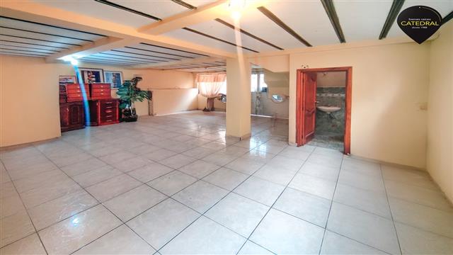 Villa Casa de Venta en Cuenca Ecuador sector Parque de la Luz