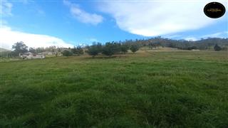 Terreno de Venta en Cuenca Ecuador sector Tarqui - Chaullayacu