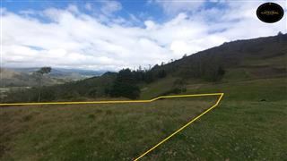 Terreno de Venta en Cuenca Ecuador sector Tarqui - Chaullayacu