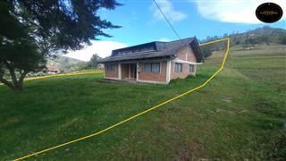 Terreno de Venta en Cuenca Ecuador sector Tarqui - Chaullayacu