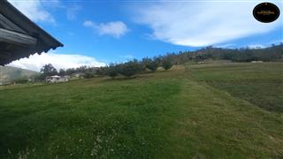 Terreno de Venta en Cuenca Ecuador sector Tarqui - Chaullayacu