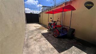 Villa Casa de Venta en Guayaquil Ecuador sector En la Ciudad de Machala - Av. Los Ceibos 