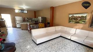 Villa Casa de Venta en Guayaquil Ecuador sector En la Ciudad de Machala - Av. Los Ceibos 