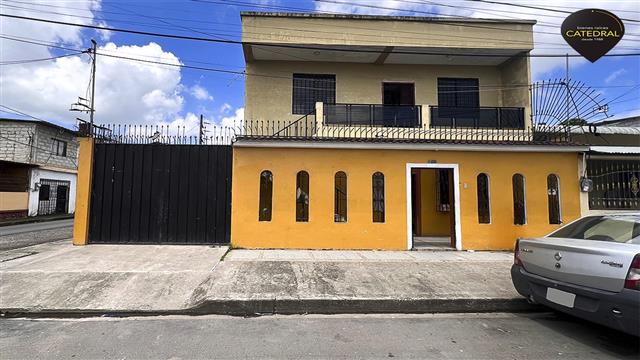 Villa Casa de Venta en Cuenca Ecuador sector En la Ciudad de Machala - Av. Los Ceibos 