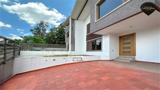Villa Casa de Venta en Cuenca Ecuador sector Challuabamba