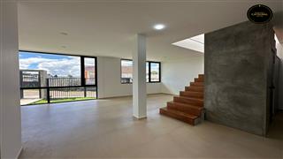 Villa Casa de Venta en Cuenca Ecuador sector Misicata - Baños