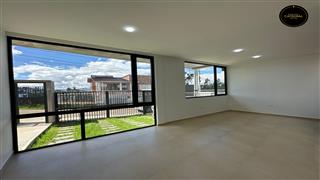 Villa Casa de Venta en Cuenca Ecuador sector Misicata - Baños
