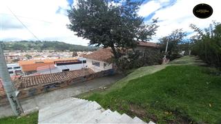 Villa Casa de Venta en Cuenca Ecuador sector Paseo de Los Cañaris