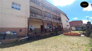 Villa Casa de Venta en Cuenca Ecuador sector Paseo de Los Cañaris