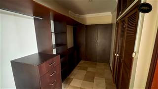 Villa Casa de Venta en Guayaquil Ecuador sector Portón de las Lomas