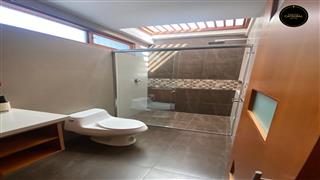 Villa Casa de Venta en Cuenca Ecuador sector UNIDAD EDUCATIVA PASOS