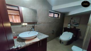 Villa Casa de Venta en Cuenca Ecuador sector Ricaurte-Bibin