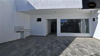 Villa Casa de Venta en Cuenca Ecuador sector Quinta Eloisa