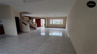Villa Casa de Venta en Cuenca Ecuador sector Ricaurte