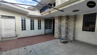 Villa Casa de Venta en Cuenca Ecuador sector Primero de Mayo 
