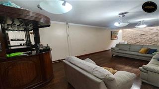 Villa Casa de Venta en Cuenca Ecuador sector Primero de Mayo 