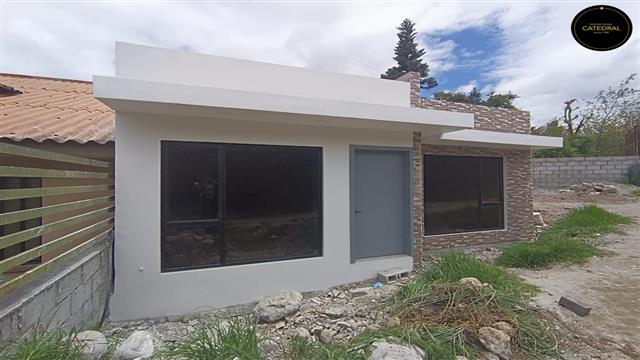 Villa Casa de Venta en Cuenca Ecuador sector zhigzhiquin