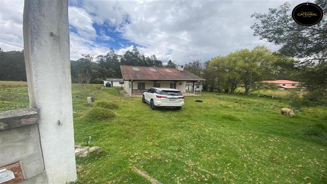 Sitio Solar Terreno de Venta en Cuenca Ecuador sector Chilcapamba - Valle