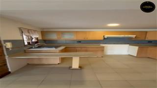 Villa Casa de Venta en Cuenca Ecuador sector Ciudadela de los Ingenieros 