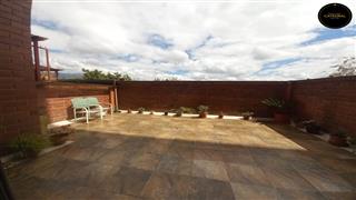 Departamento de Alquiler en Cuenca Ecuador sector Solano - Av. 10 De Agosto