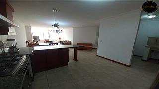 Departamento de Alquiler en Cuenca Ecuador sector Solano - Av. 10 De Agosto
