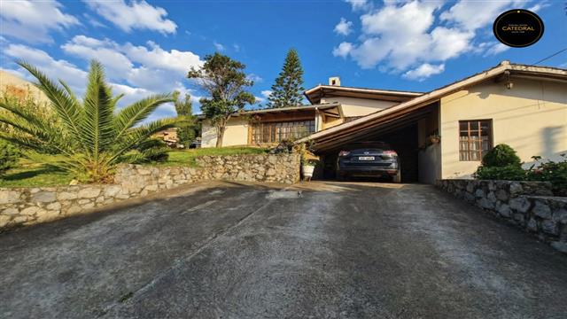 Villa Casa de Alquiler en Cuenca Ecuador sector Ucubamba