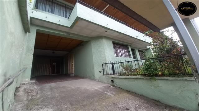 Villa Casa de Venta en Cuenca Ecuador sector Av. Pichincha