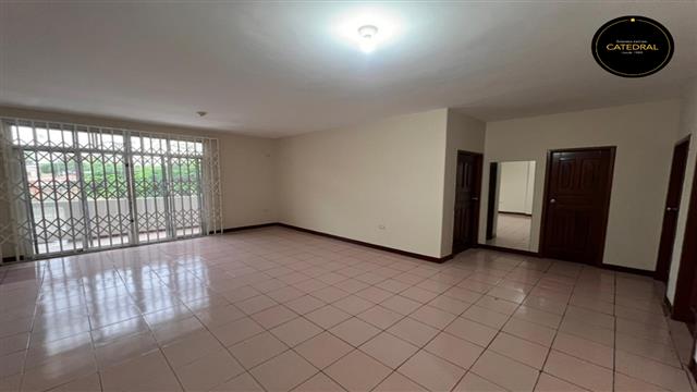 Departamento de Alquiler en Cuenca Ecuador sector Garzota 1