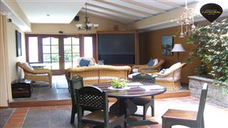 Villa Casa de Venta en Cuenca Ecuador sector Hotel Oro Verde